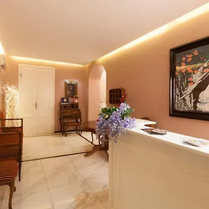 2* Otel Joli