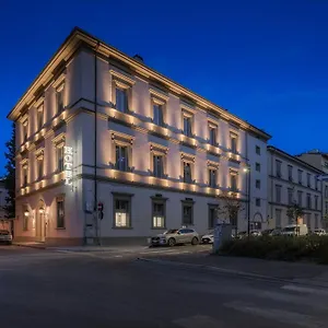 4* Otel Ariele